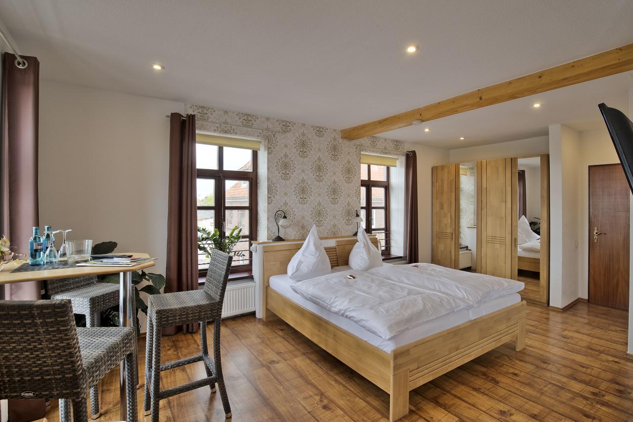 Hotel Packhaus Хоокзил Екстериор снимка